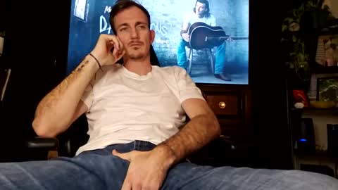 Snapshot of bluecollarfck chatting on January 16, 1:27 am Dominick Wyte online show from January 16, 1:27 am