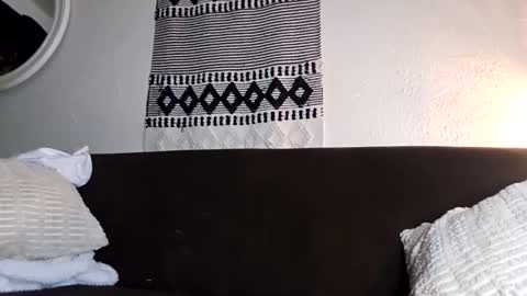 Snapshot of bluecollarfck chatting on January 24, 1:24 am Dominick Wyte online show from January 24, 1:24 am