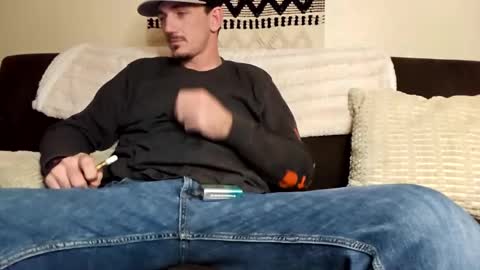 Snapshot of bluecollarfck chatting on January 30, 1:11 am Dominick Wyte online show from January 30, 1:11 am