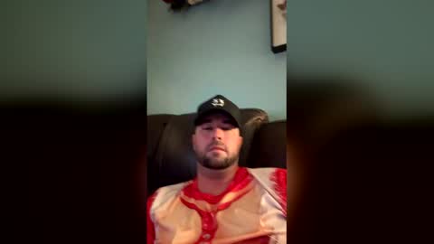 Snapshot of bluecotton chatting on December 23, 4:10 am bluecotton online show from December 23, 4:10 am