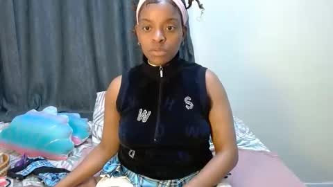 Tee online show from April 5, 4:04 pm