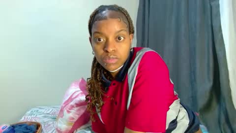 Tee online show from April 15, 6:59 pm