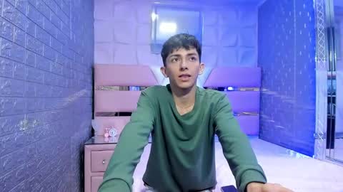 blueestar03 online show from January 5, 1:35 am