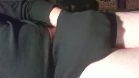 Snapshot of blueeye2308 chatting on November 1, 3:25 pm blueeye2308 online show from November 1, 3:25 pm