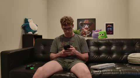 blueeyedtallguy online show from September 18, 1:40 am