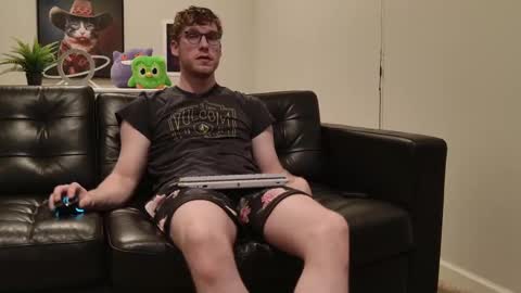 blueeyedtallguy online show from October 7, 1:25 am