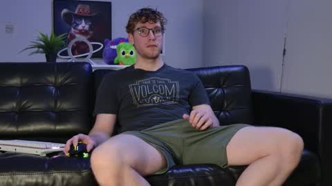 blueeyedtallguy online show from October 28, 1:09 am