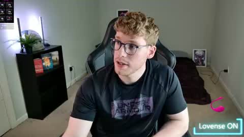 blueeyedtallguy online show from July 29, 9:13 pm