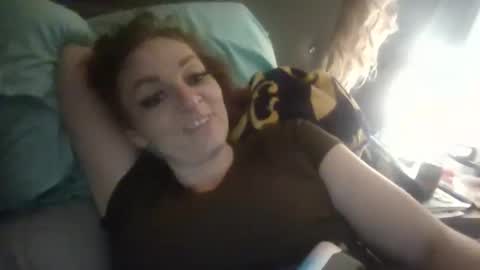 Snapshot of blueeyes1518 chatting on September 23, 3:20 am blueeyes1518 online show from September 23, 3:20 am