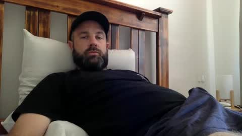 Snapshot of blueeyes705 chatting on December 28, 2:54 am blueeyes705 online show from December 28, 2:54 am