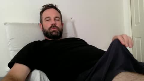 Snapshot of blueeyes705 chatting on January 29, 8:29 am blueeyes705 online show from January 29, 8:29 am