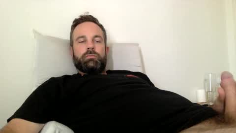 Snapshot of blueeyes705 chatting on February 20, 6:39 am blueeyes705 online show from February 20, 6:39 am