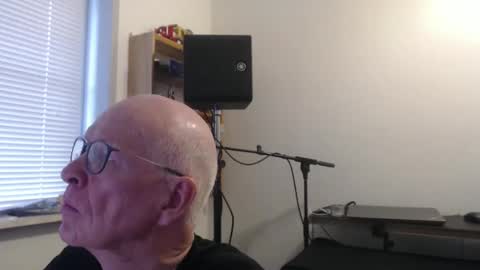 blueeyesn8 online show from October 29, 8:27 am