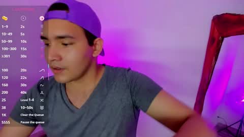 Snapshot of bluehsunny chatting on November 26, 1:17 am alexander online show from November 26, 1:17 am