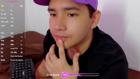 Snapshot of bluehsunny chatting on December 1, 6:02 pm alexander online show from December 1, 6:02 pm