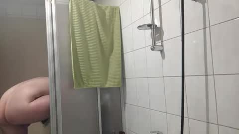 Snapshot of blueminexx chatting on February 17, 12:32 am Blueminexx online show from February 17, 12:32 am