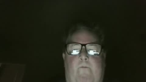 Snapshot of bluemoose70 chatting on October 28, 12:58 am bluemoose70 online show from October 28, 12:58 am