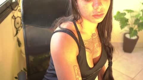 FLORAA online show from January 17, 9:17 am