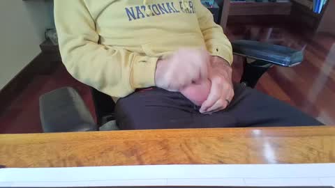 bluespycy online show from December 28, 6:50 pm