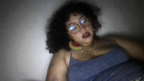 blue  online show from February 19, 12:06 am