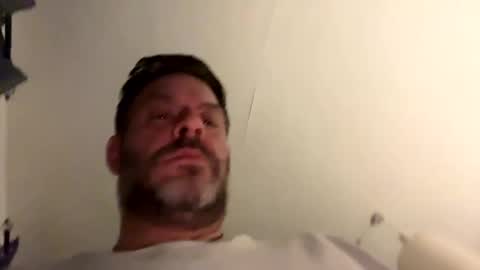 Snapshot of blueylouie8383 chatting on January 15, 2:38 am Blueyloey online show from January 15, 2:38 am