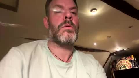 Snapshot of blueylouie8383 chatting on September 22, 2:02 am Blueyloey online show from September 22, 2:02 am