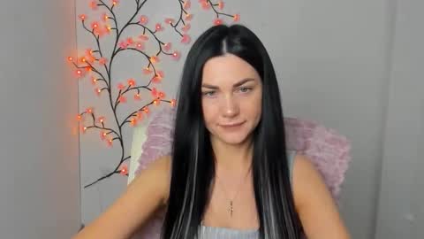 Kelly online show from April 10, 5:56 am