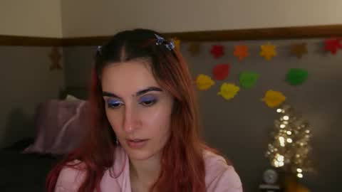 Snapshot of bluntbabe chatting on December 5, 3:48 am Sasha online show from December 5, 3:48 am