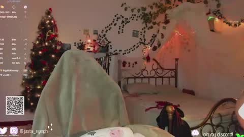   Im Nym  Justa nymph on twitter and IG online show from December 27, 6:46 am