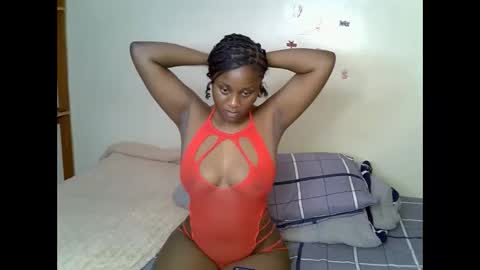 Snapshot of blushyhoney chatting on May 16, 12:59 pm blushyhoney online show from May 16, 12:59 pm