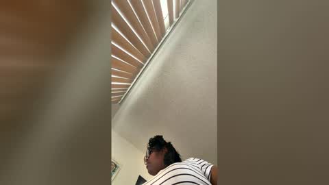 Snapshot of bluubabe chatting on May 5, 12:51 am bluubabe online show from May 5, 12:51 am