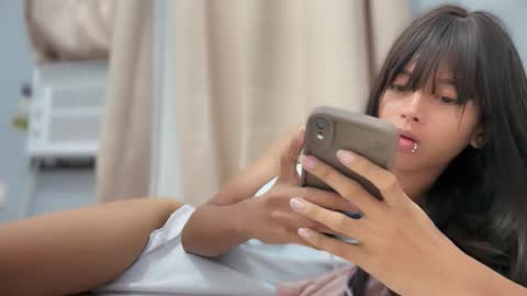 Blythe online show from March 26, 9:20 pm