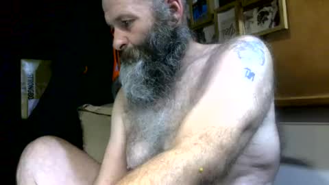 Snapshot of boatfun56 chatting on July 6, 9:39 pm boatfun56 online show from July 6, 9:39 pm