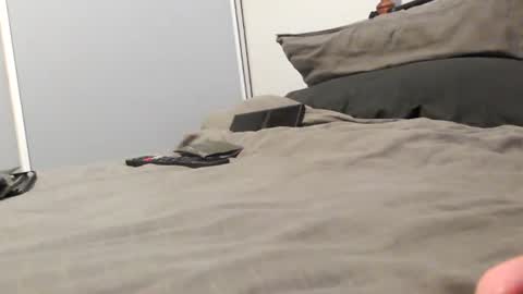 bob online show from February 6, 10:57 pm