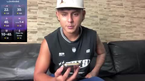 Bob  INDEPENDENT MODEL online show from February 1, 2:10 am