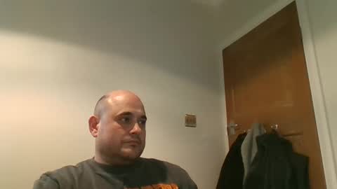 Snapshot of bobabator chatting on January 26, 12:26 am bobabator online show from January 26, 12:26 am