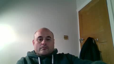 Snapshot of bobabator chatting on November 26, 3:46 pm bobabator online show from November 26, 3:46 pm