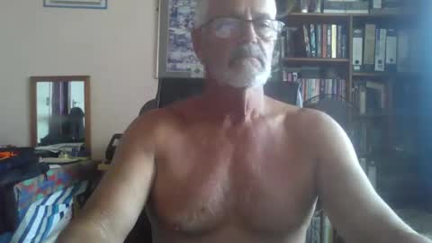 Bobbgud online show from April 18, 9:13 am