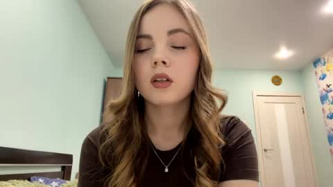 Margot online show from March 21, 3:15 pm