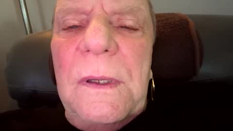 Snapshot of bobbiesucks69 chatting on September 23, 2:53 pm bobbiesucks69 online show from September 23, 2:53 pm