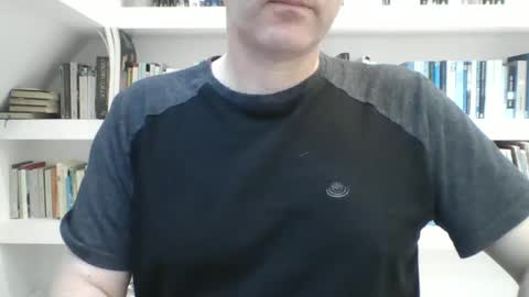 Snapshot of bobby_113 chatting on December 10, 12:49 pm bobby_113 online show from December 10, 12:49 pm