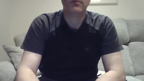 Snapshot of bobby_113 chatting on January 16, 1:06 am bobby_113 online show from January 16, 1:06 am