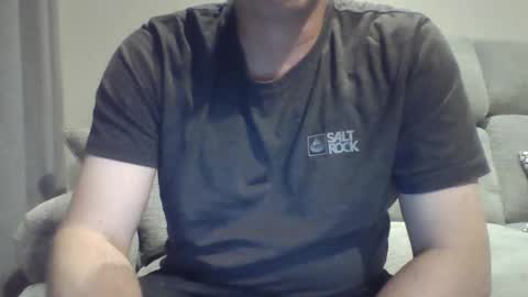 Snapshot of bobby_113 chatting on September 11, 12:22 am bobby_113 online show from September 11, 12:22 am