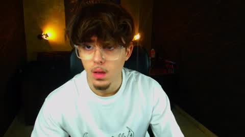 BodhiHayes online show from March 31, 4:35 am