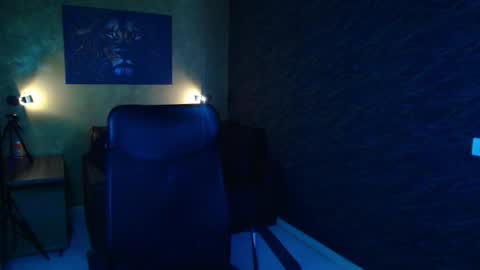 BodhiHayes online show from April 17, 6:49 am