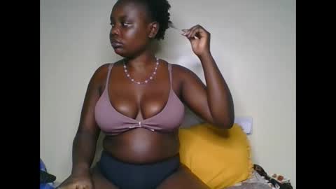 body_tea online show from April 7, 9:15 pm