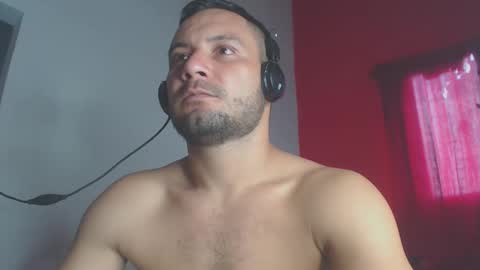 Snapshot of body_xxx chatting on December 27, 11:39 am body xxx online show from December 27, 11:39 am