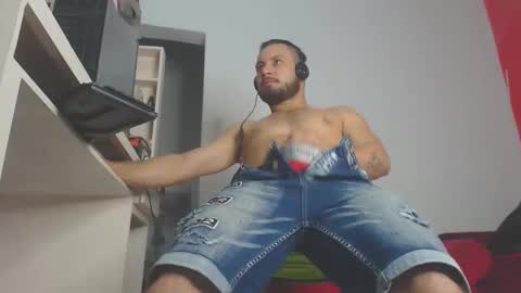 body xxx online show from January 13, 8:30 am