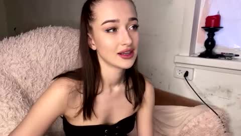 bohemia777 online show from April 1, 1:52 pm