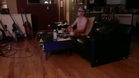 Snapshot of bohunkmn chatting on January 2, 5:03 am BohunkMN online show from January 2, 5:03 am